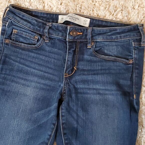 ABERCROMBIE & FITCH Super Skinny Jeans - Picture 3 of 7